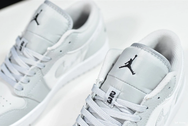 Low Jordan White - 1 DC9036-100 Camo 0110